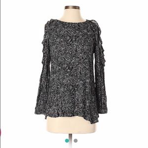 Old Navy Black Paisley Cold Shoulder top M
